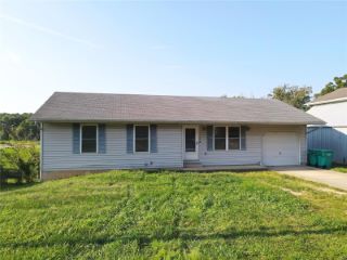 Foreclosed Home - 209 E SPRINGFIELD AVE, 63037