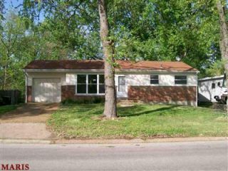 Foreclosed Home - 613 LYNN HAVEN LN, 63042