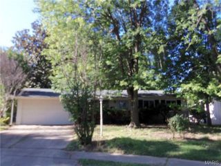 Foreclosed Home - 8410 Rena Ct, 63042