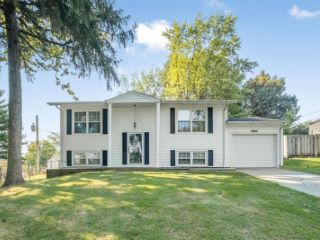 Foreclosed Home - 3860 DUNN RD, 63042