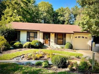 Foreclosed Home - 11981 MEADOW RUN CT, 63043