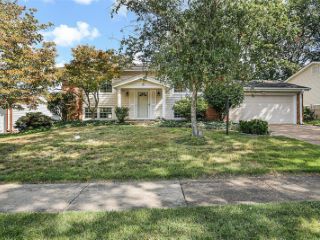 Foreclosed Home - 1352 ROTH HILL DR, 63043