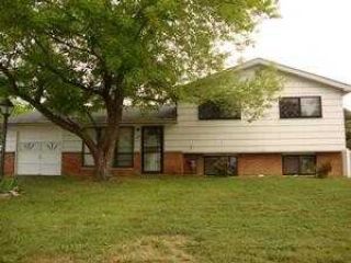 Foreclosed Home - 1820 RAINBOW DR, 63049