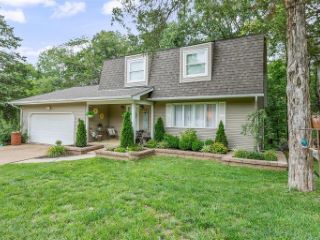 Foreclosed Home - 11 SHEPHERDS WAY, 63050