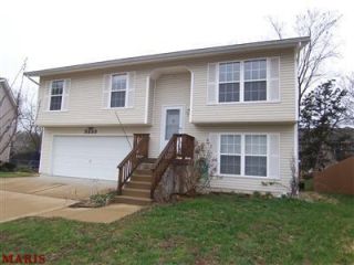 Foreclosed Home - 5233 PARKVIEW CIR, 63052
