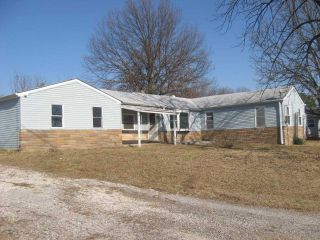 Foreclosed Home - 3839 W ROCK CREEK RD, 63052