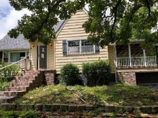 Foreclosed Home - 4333 E SWALLER RD, 63052