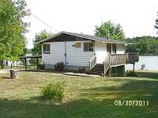 Foreclosed Home - 112 N LAKE DR, 63056