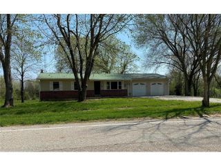 Foreclosed Home - 9412 2nd Ave, 63070