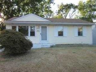 Foreclosed Home - 3605 SAINT BERNARD LN, 63074
