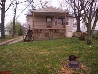 Foreclosed Home - 40 W OAK ST, 63077