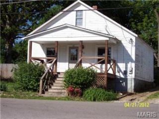 Foreclosed Home - 815 S MAIN ST, 63077