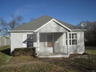 Foreclosed Home - 25 W OAK ST, 63077