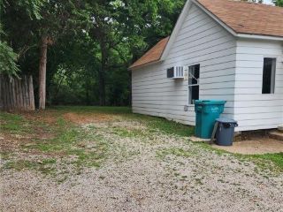 Foreclosed Home - 41 OAK ST, 63080