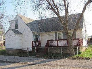 Foreclosed Home - 501 BENTON ST, 63088