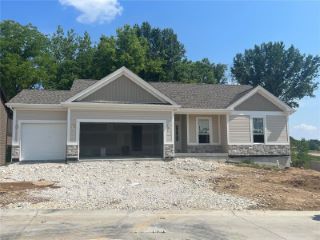 Foreclosed Home - 3003 KOCH LN, 63090
