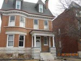 Foreclosed Home - 3015 SHENANDOAH AVE, 63104