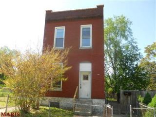 Foreclosed Home - 2033 E PRAIRIE AVE, 63107