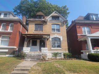Foreclosed Home - 4457 ENRIGHT AVE, 63108