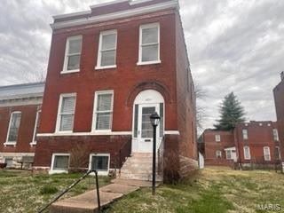 Foreclosed Home - 4211 NORFOLK AVE, 63110