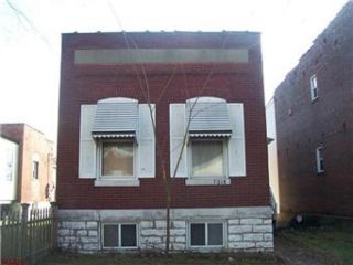 Foreclosed Home - 7518 VERMONT AVE, 63111