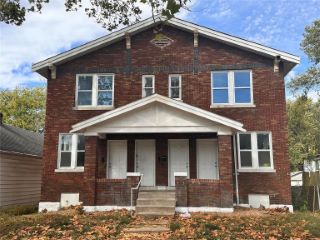 Foreclosed Home - 5517 PENNSYLVANIA AVE, 63111