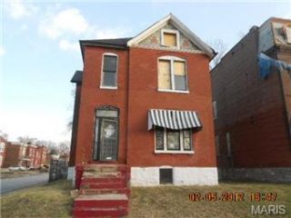 Foreclosed Home - 1726 CORA AVE, 63113