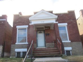 Foreclosed Home - 5242 Maffitt Ave, 63113