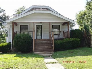 Foreclosed Home - 3005 CALVERT AVE, 63114