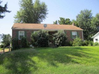 Foreclosed Home - 10090 NIBLIC DR, 63114