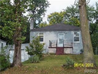 Foreclosed Home - 2974 WALTON RD, 63114