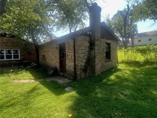 Foreclosed Home - 1813 SPENCER AVE, 63114