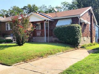 Foreclosed Home - 3536 DIX AVE, 63114