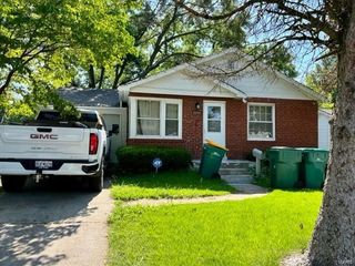 Foreclosed Home - 2006 N HANLEY RD, 63114