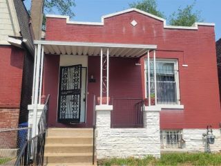 Foreclosed Home - 4217 CLARENCE AVE, 63115