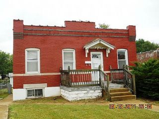 Foreclosed Home - 4044 WALSH ST, 63116
