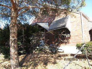 Foreclosed Home - 4015 MERAMEC ST, 63116