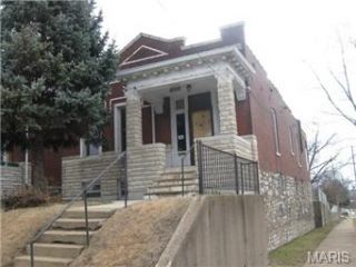 Foreclosed Home - 3948 MERAMEC ST, 63116