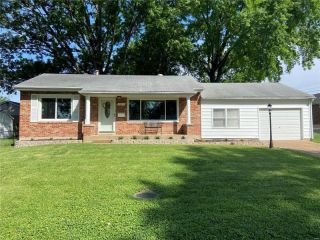 Foreclosed Home - 7305 YATES ST, 63116