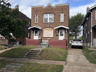 Foreclosed Home - 5631 DEWEY AVE, 63116