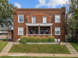 Foreclosed Home - 3414 S SPRING AVE, 63116