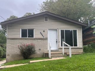 Foreclosed Home - 1943 MCCAUSLAND AVE, 63117