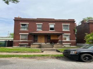 Foreclosed Home - 3126 MICHIGAN AVE, 63118