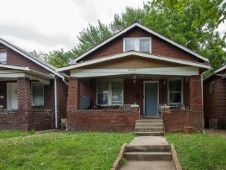Foreclosed Home - 4024 PENNSYLVANIA AVE, 63118
