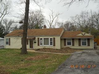 Foreclosed Home - 1627 GRANT RD, 63119