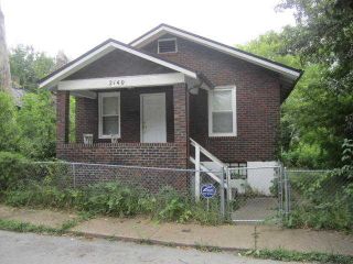 Foreclosed Home - 2140 CRESCENT AVE, 63121