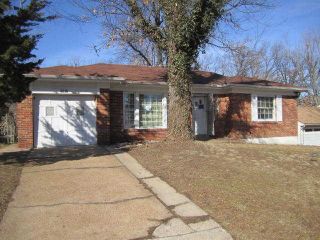 Foreclosed Home - 4315 NELSON DR, 63121