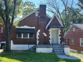 Foreclosed Home - 6213 CRESTON AVE, 63121