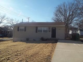 Foreclosed Home - 7835 CLEVEDON ST, 63123