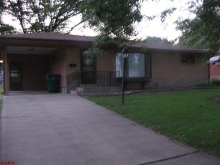 Foreclosed Home - 523 NIGHTINGALE LN, 63123